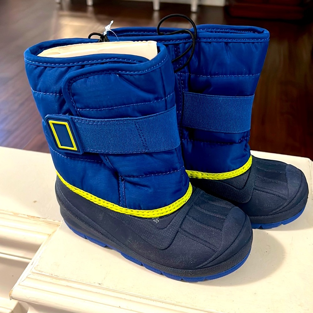 Brand new boy winter boots!